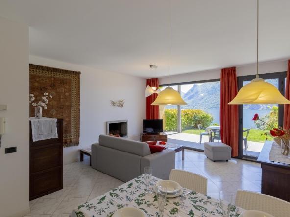holiday-rentals-exclusive-apartment-with-garden-residence-villa-ada-with-pool-ghiffa-verbania-lake-maggiore-lake-view